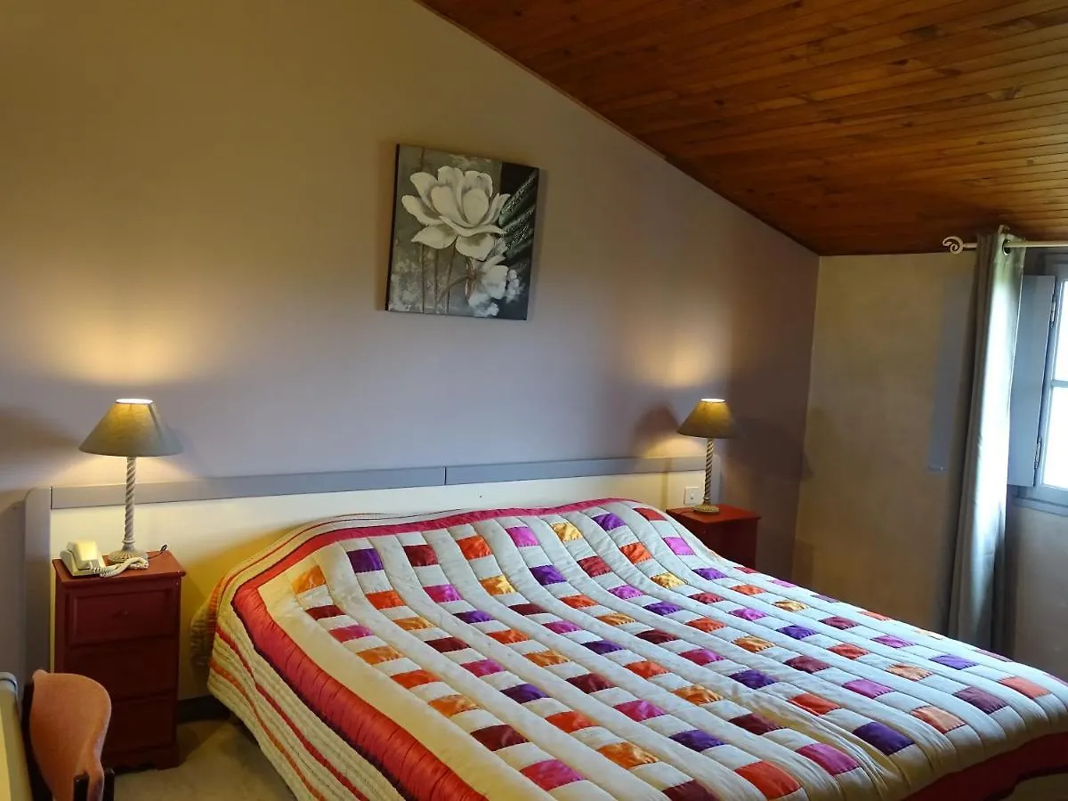 Hotel Mas De L'Espaire Les Vans 3*,